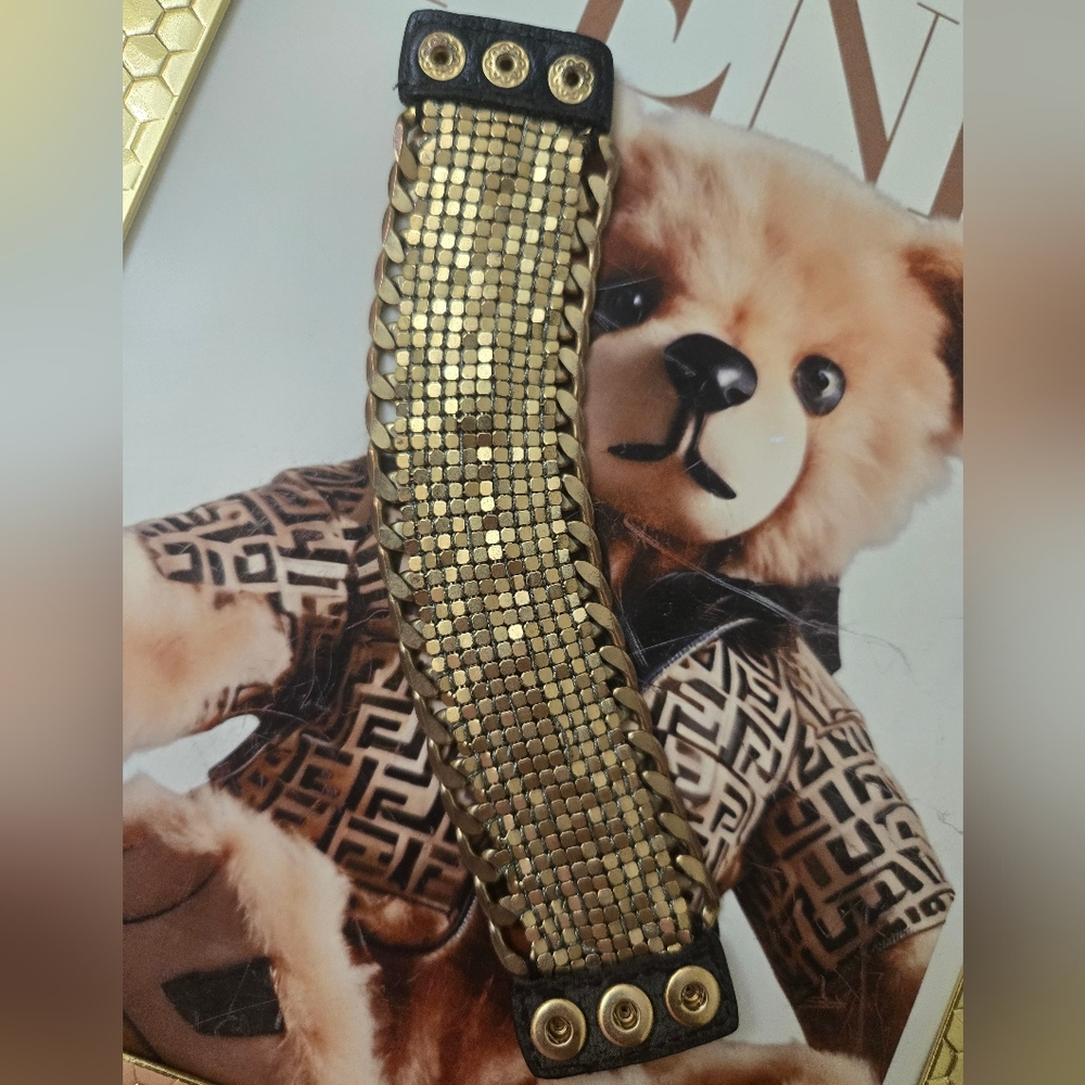 Henri Bendel Wide Bracelet GUC - Picture 4 of 10